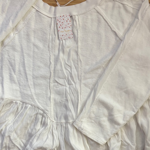 Free People Ruffled Pullover ✨ Size S - Picture 5 of 11